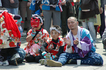 富山県入善町横山地区の春祭りの写真を紹介してます