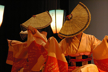 �x�R�̊ό��ƍՁA�x�R���w���S�������A�����g�R�Ղ�